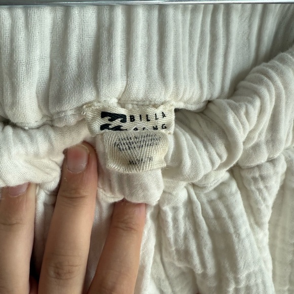 Billabong Follow Me Part 2 Beach Cream Wide Leg Minimalist Gauze Pant size M - Picture 2 of 4